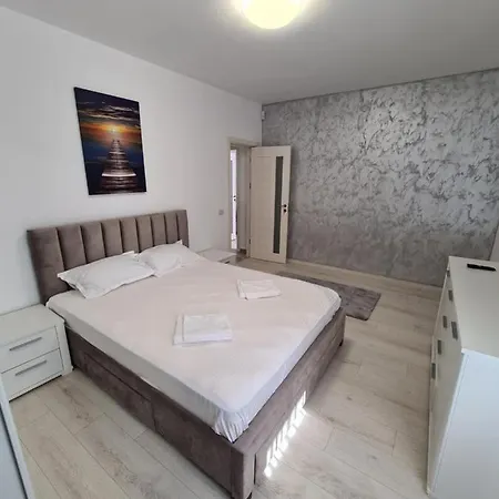 Darius Apartament Mamaia Nord Apartmán *
